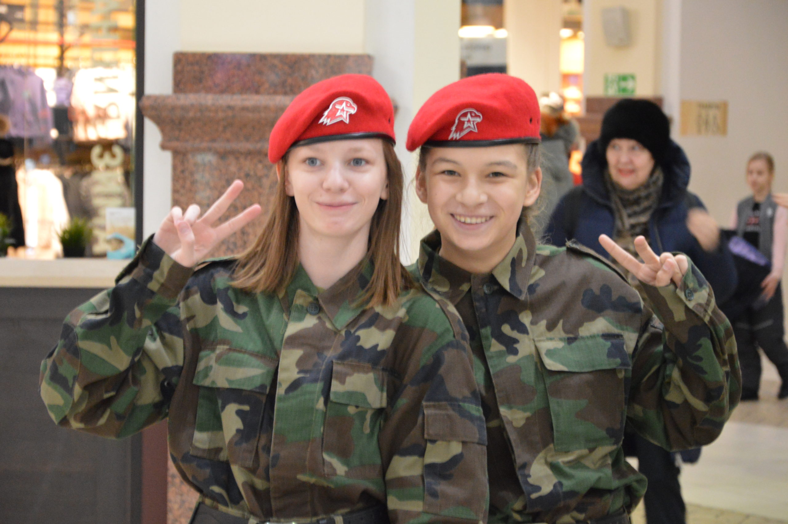 Военно-патриотический фонд «Полярный лис» организовал концерт творческих коллективов в СРК «Арена-Норильск»